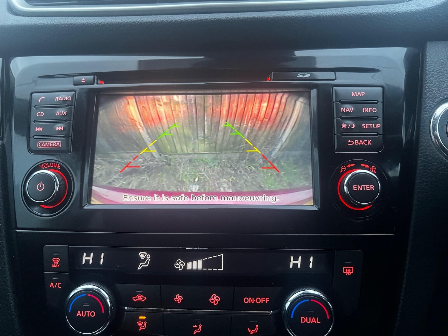 Used Nissan Qashqai 2014 for sale - 76975536: Photo 25