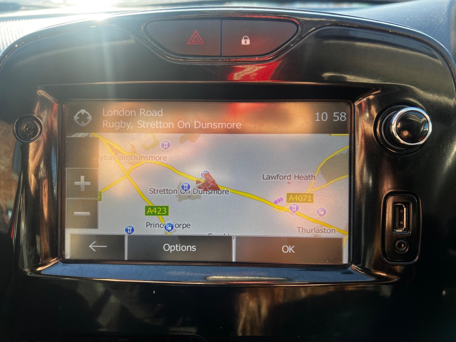 Used Renault Clio 2014 for sale - 76995300: Photo 39