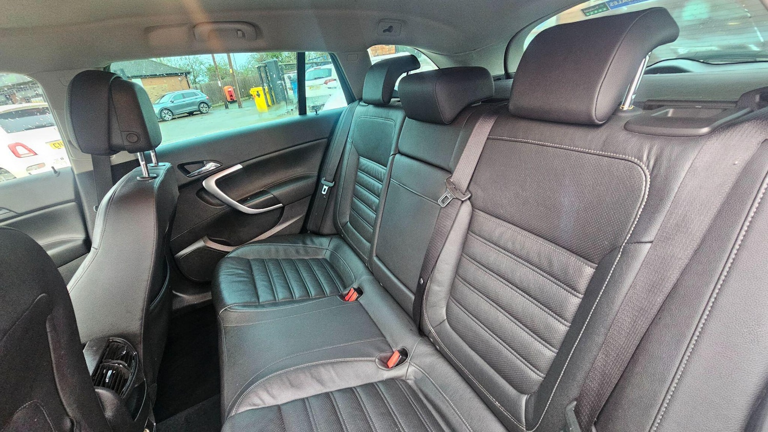 Used Vauxhall Insignia 2015 for sale - 76975965: Photo 21