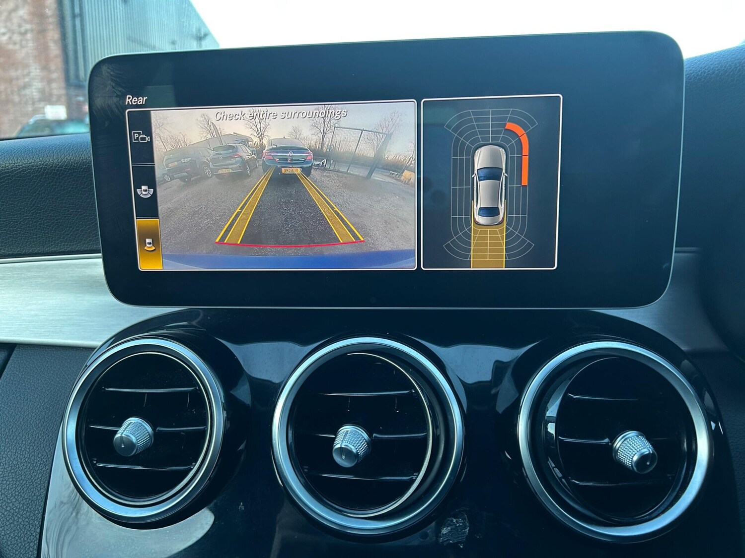 Used Mercedes-Benz C Class 2020 for sale - 77440052: Photo 32