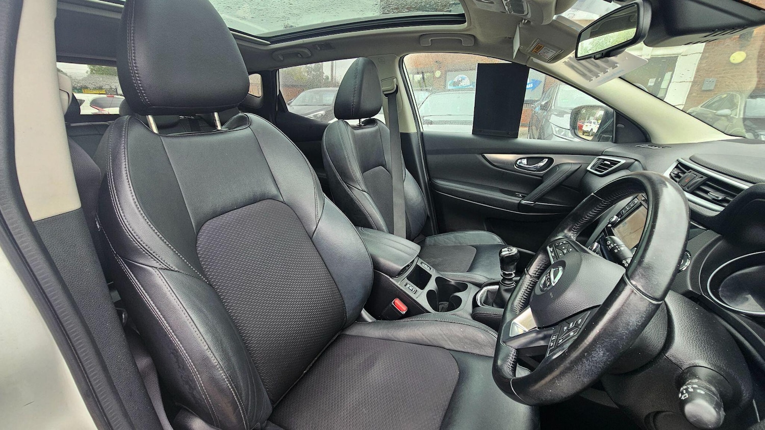 Used Nissan Qashqai 2017 for sale - 76486738: Photo 14