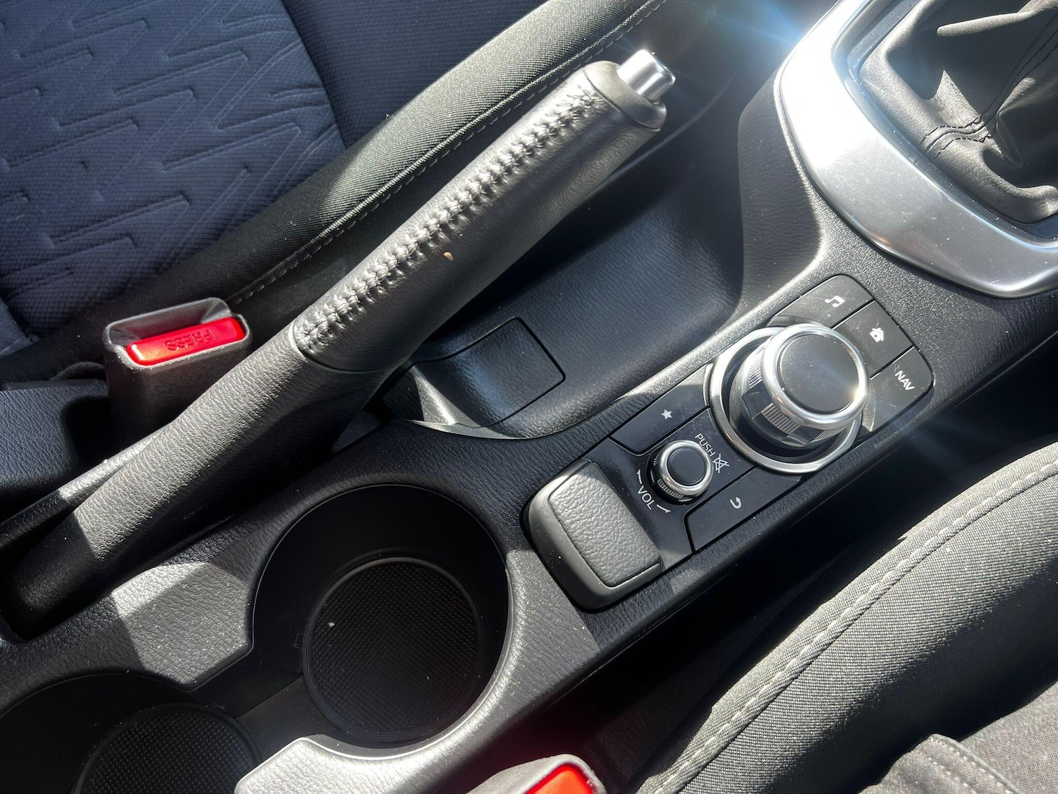 Used Mazda Mazda2 2017 for sale - 76486710: Photo 13