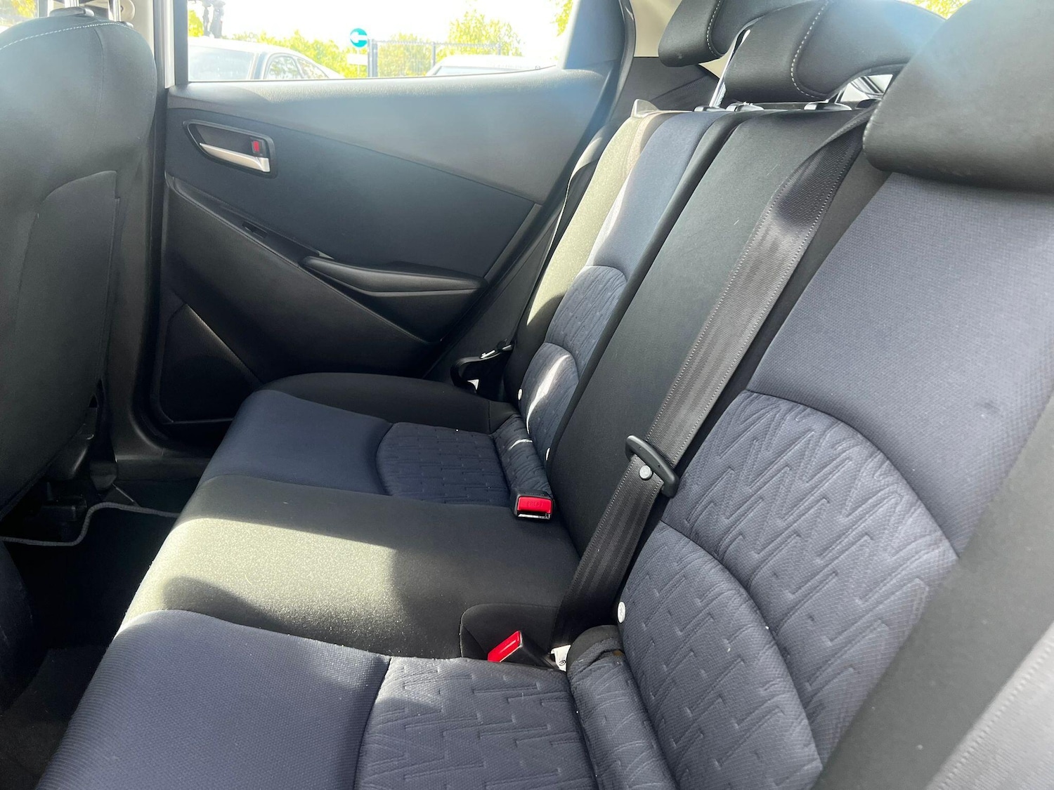 Used Mazda Mazda2 2017 for sale - 76486710: Photo 21