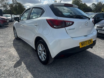 Used Mazda Mazda2 2017 for sale - 76486710: Photo