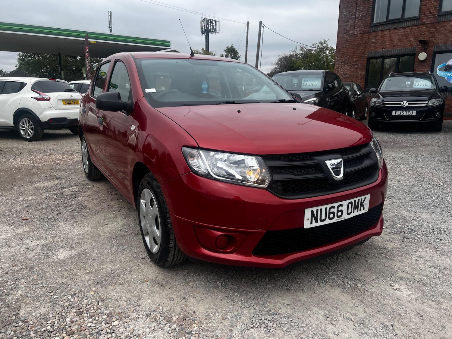 Used Dacia Sandero 2017 for sale - 76486722: Photo 1