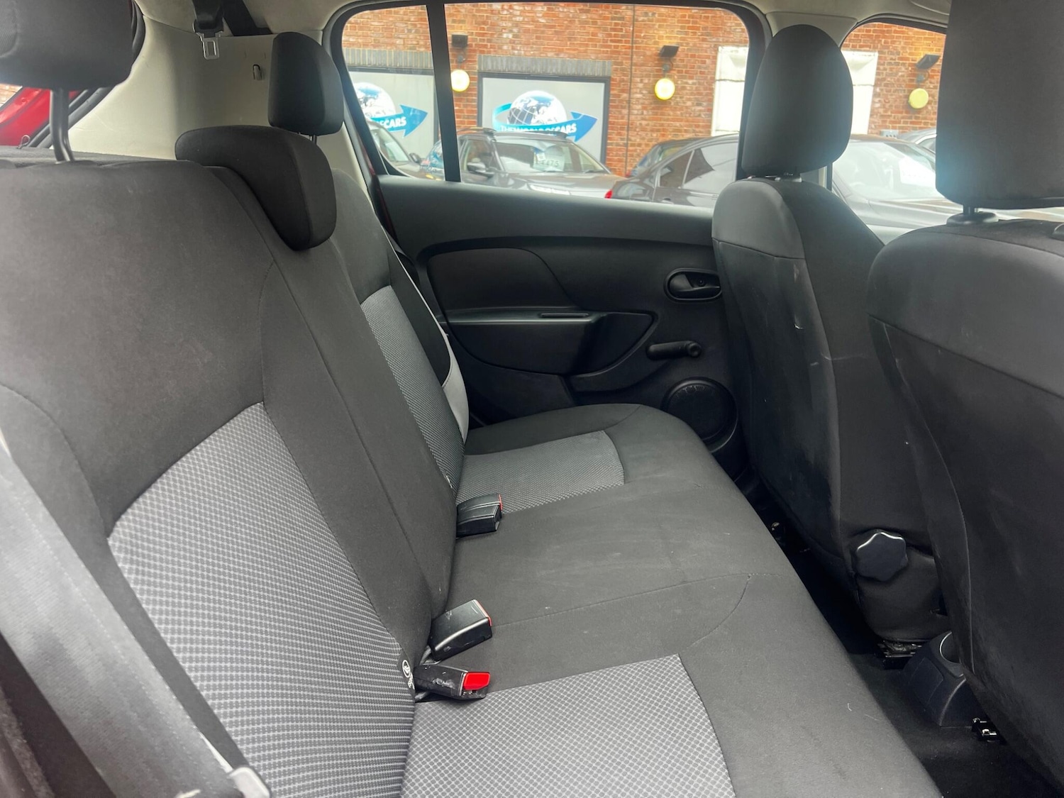 Used Dacia Sandero 2017 for sale - 76486722: Photo 19