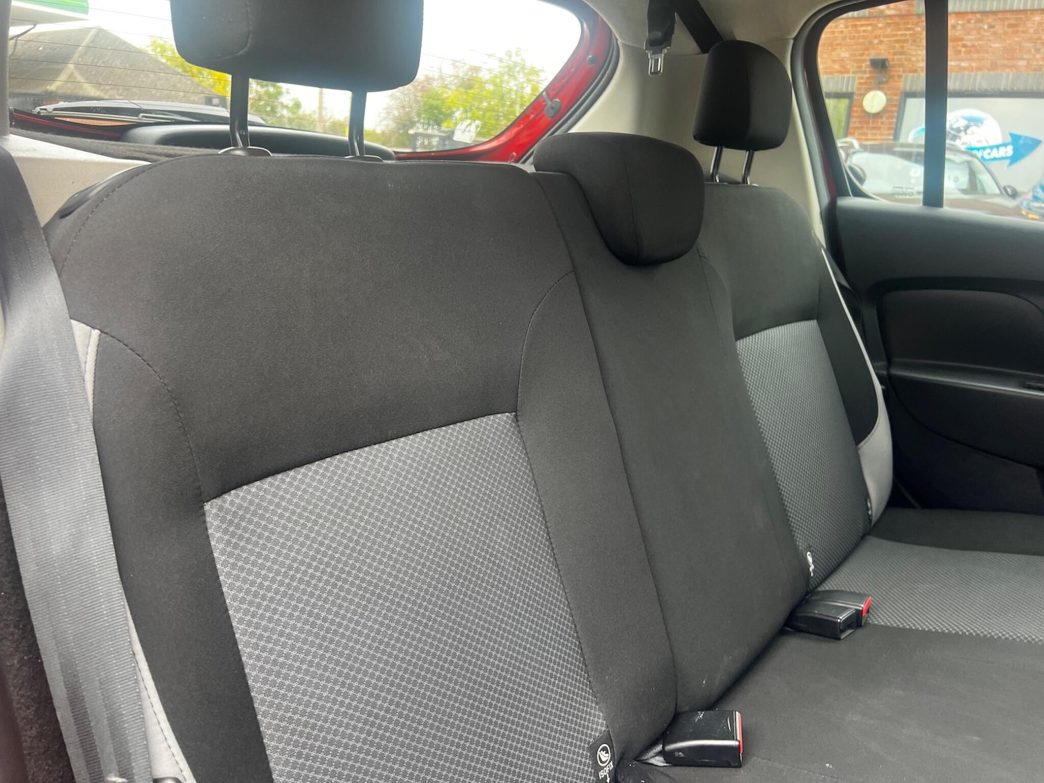 Used Dacia Sandero 2017 for sale - 76486722: Photo 20