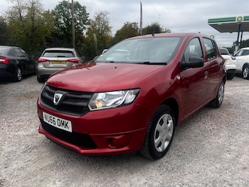 Used Dacia Sandero 2017 for sale - 76486722: Photo