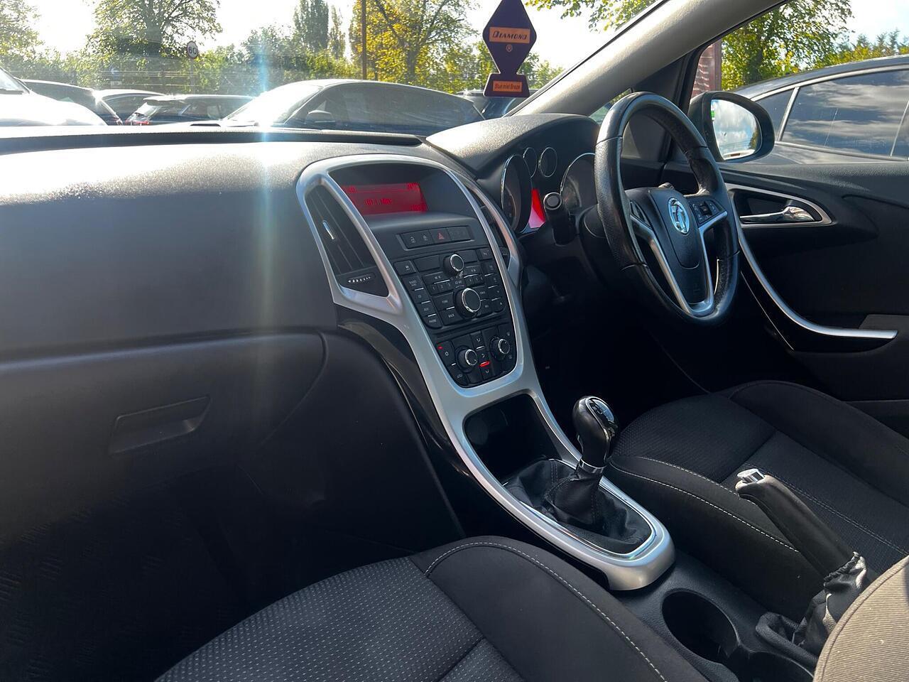 Used Vauxhall Astra 2014 for sale - 76486726: Photo 14