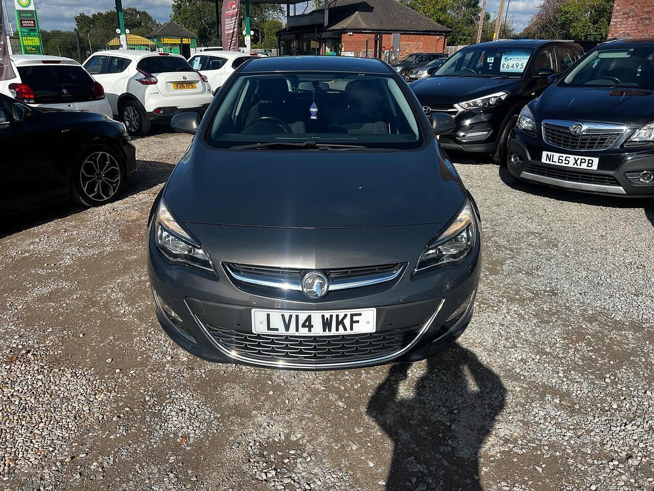 Used Vauxhall Astra 2014 for sale - 76486726: Photo 2