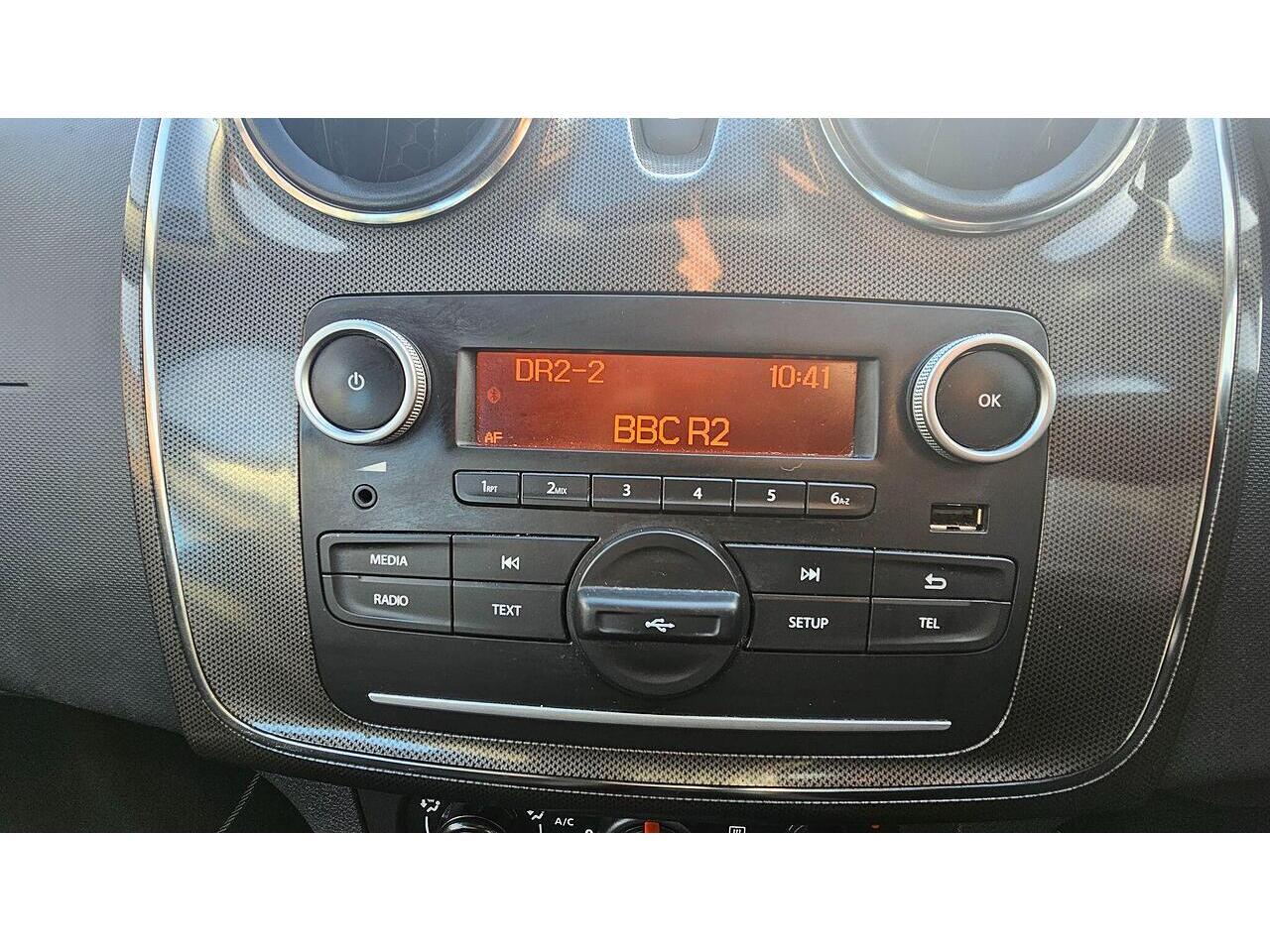 Used Dacia Sandero Stepway 2017 for sale - 77345558: Photo 27