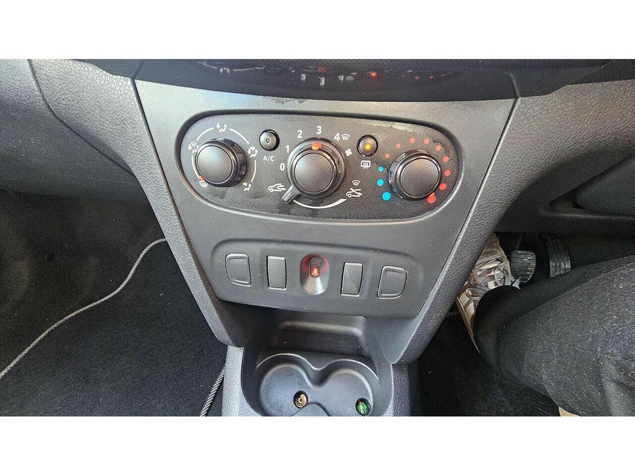 Used Dacia Sandero Stepway 2017 for sale - 77029085: Photo 26