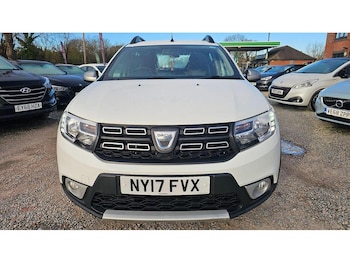 Used Dacia Sandero Stepway 2017 for sale - 77029085: Photo