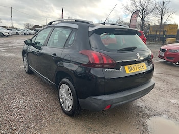 Used Peugeot 2008 2017 for sale - 77091053: Photo