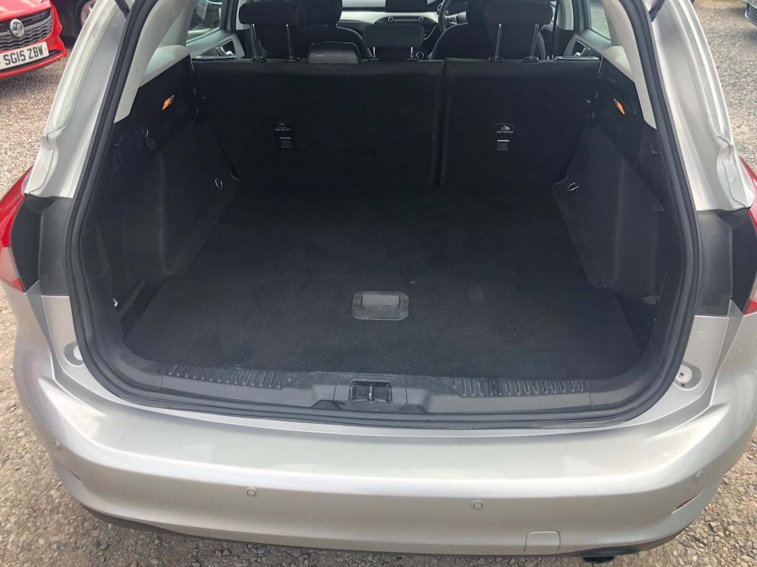 Used Ford Focus 2020 for sale - 76486728: Photo 39