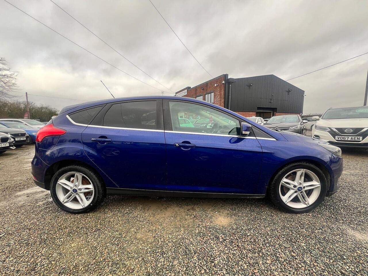 Used Ford Focus for sale - 77496742: Photo 9