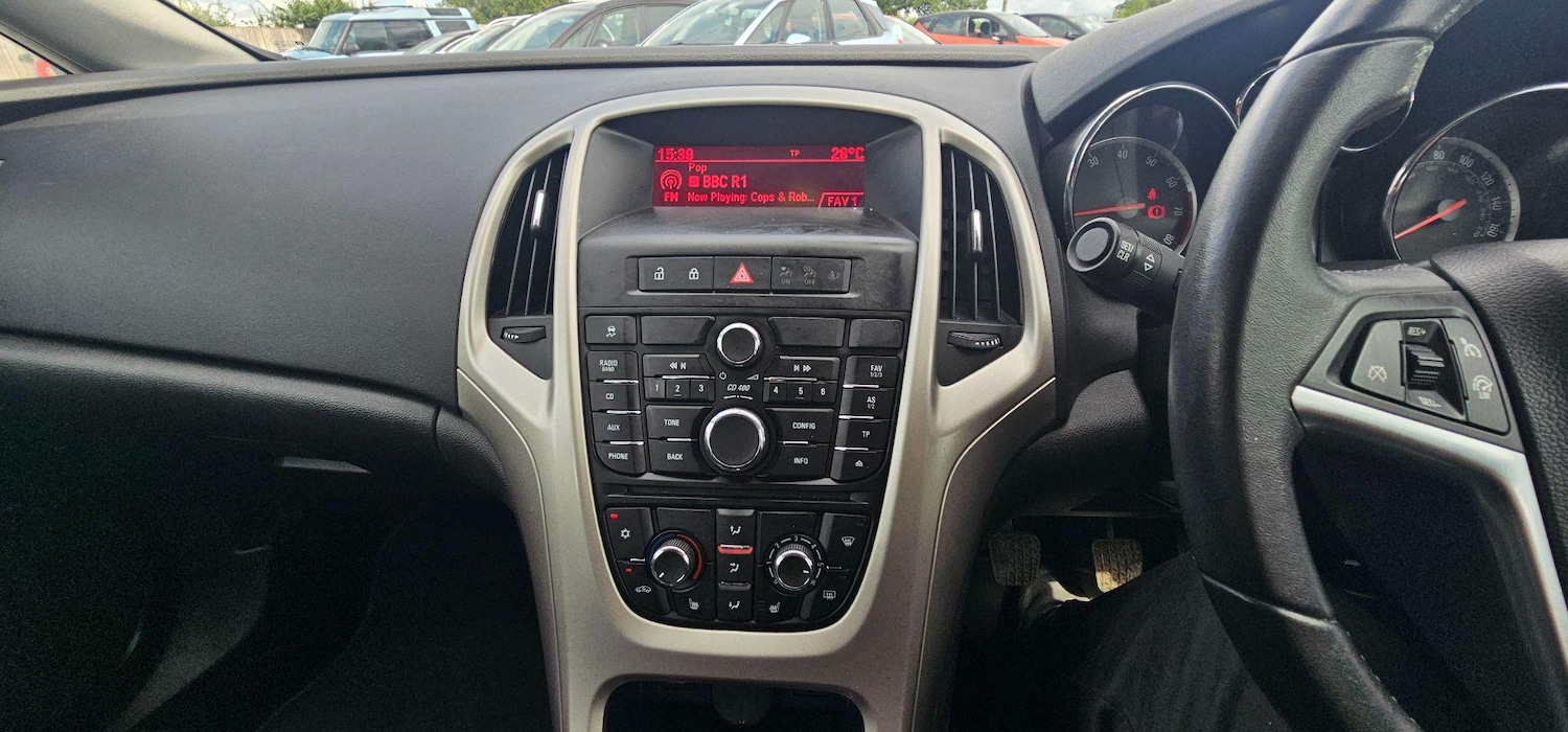 Vehicle 33