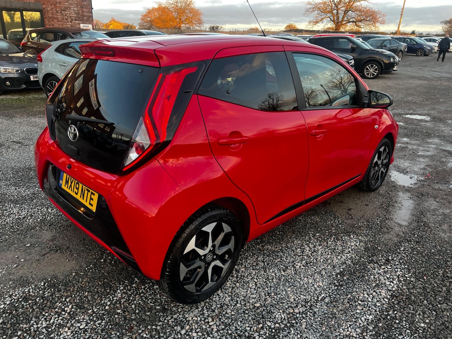 Used Toyota AYGO 2019 for sale - 77647133: Photo 4
