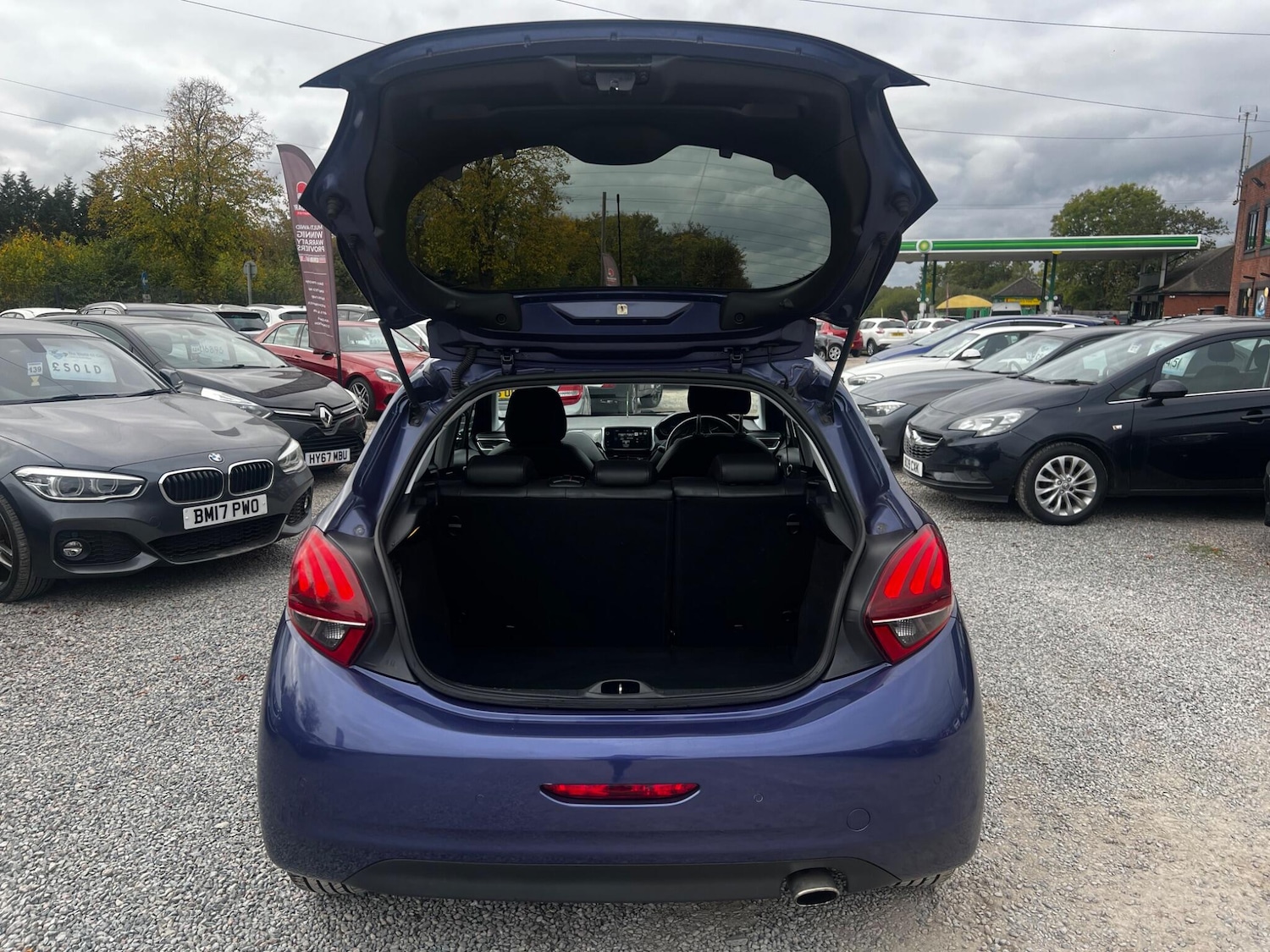 Used Peugeot 208 2016 for sale - 76486777: Photo 15