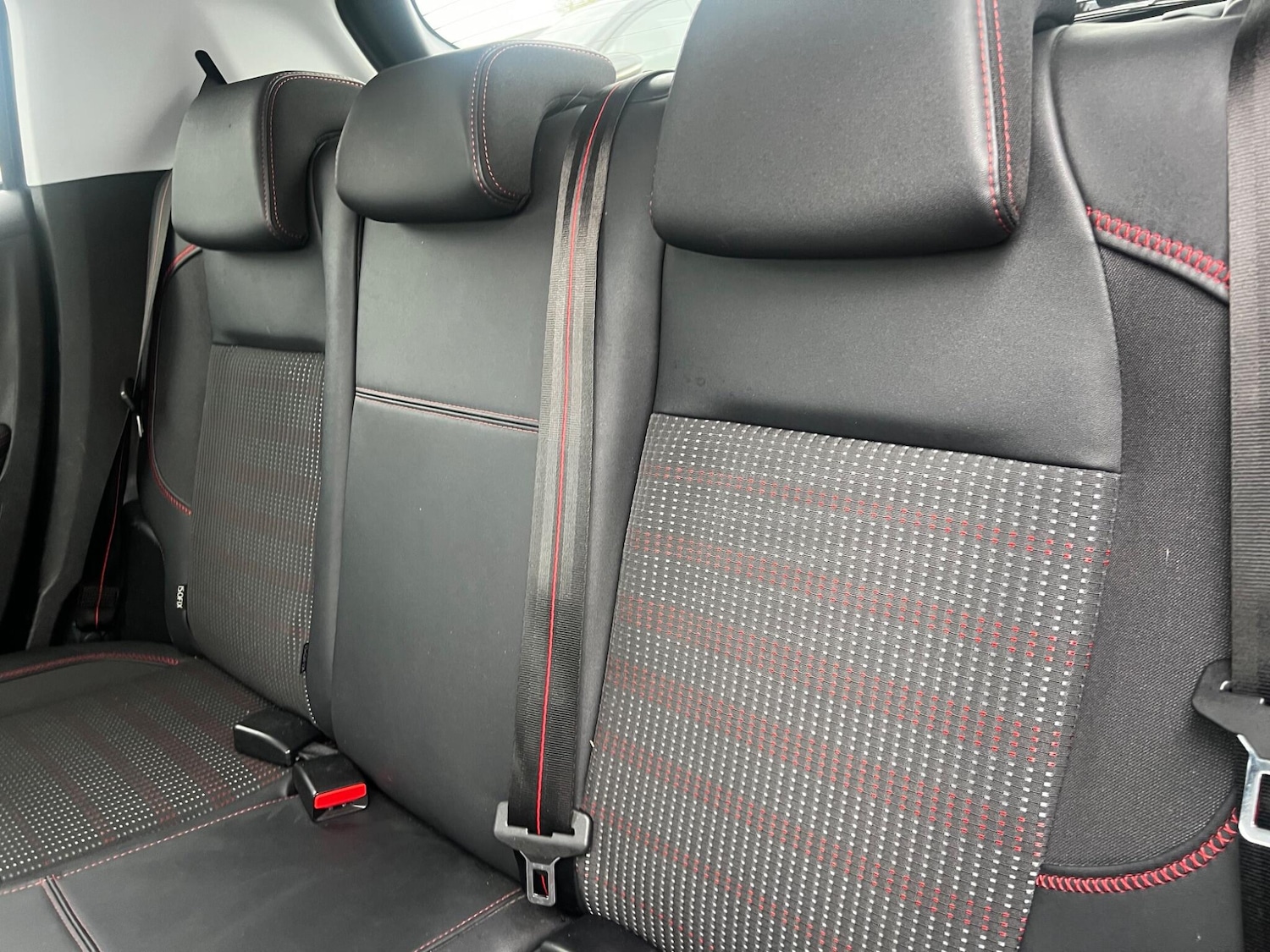 Used Peugeot 208 2016 for sale - 76486777: Photo 18