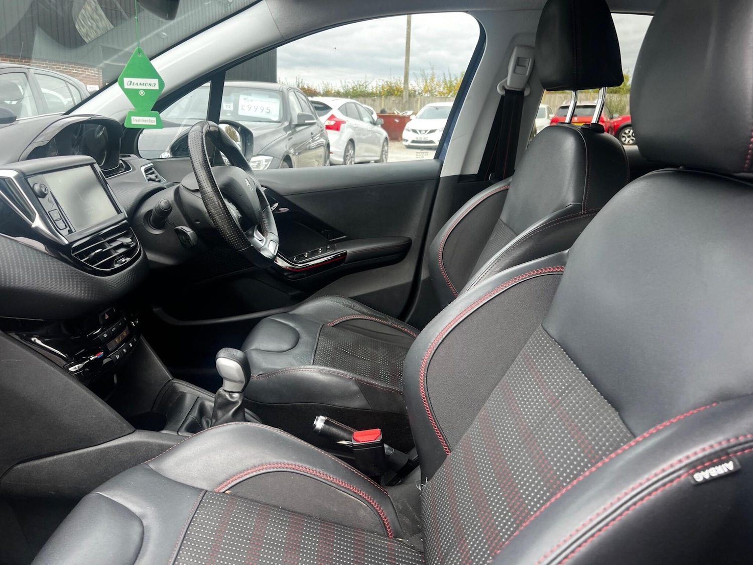 Used Peugeot 208 2016 for sale - 76486777: Photo 20