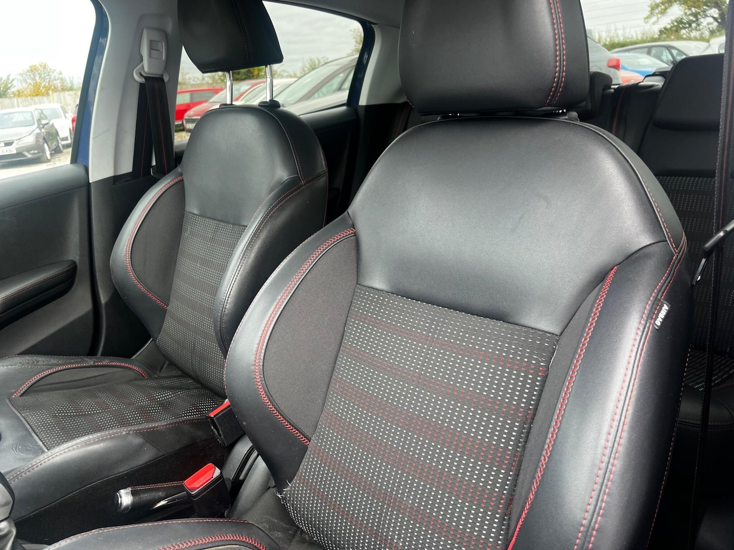 Used Peugeot 208 2016 for sale - 76486777: Photo 21