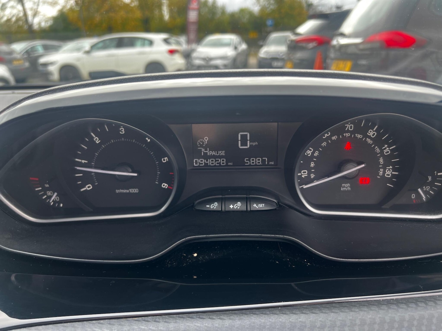 Used Peugeot 208 2016 for sale - 76486777: Photo 27