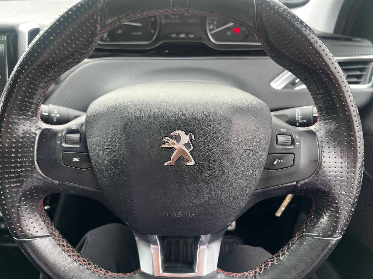 Used Peugeot 208 2016 for sale - 76486777: Photo 28