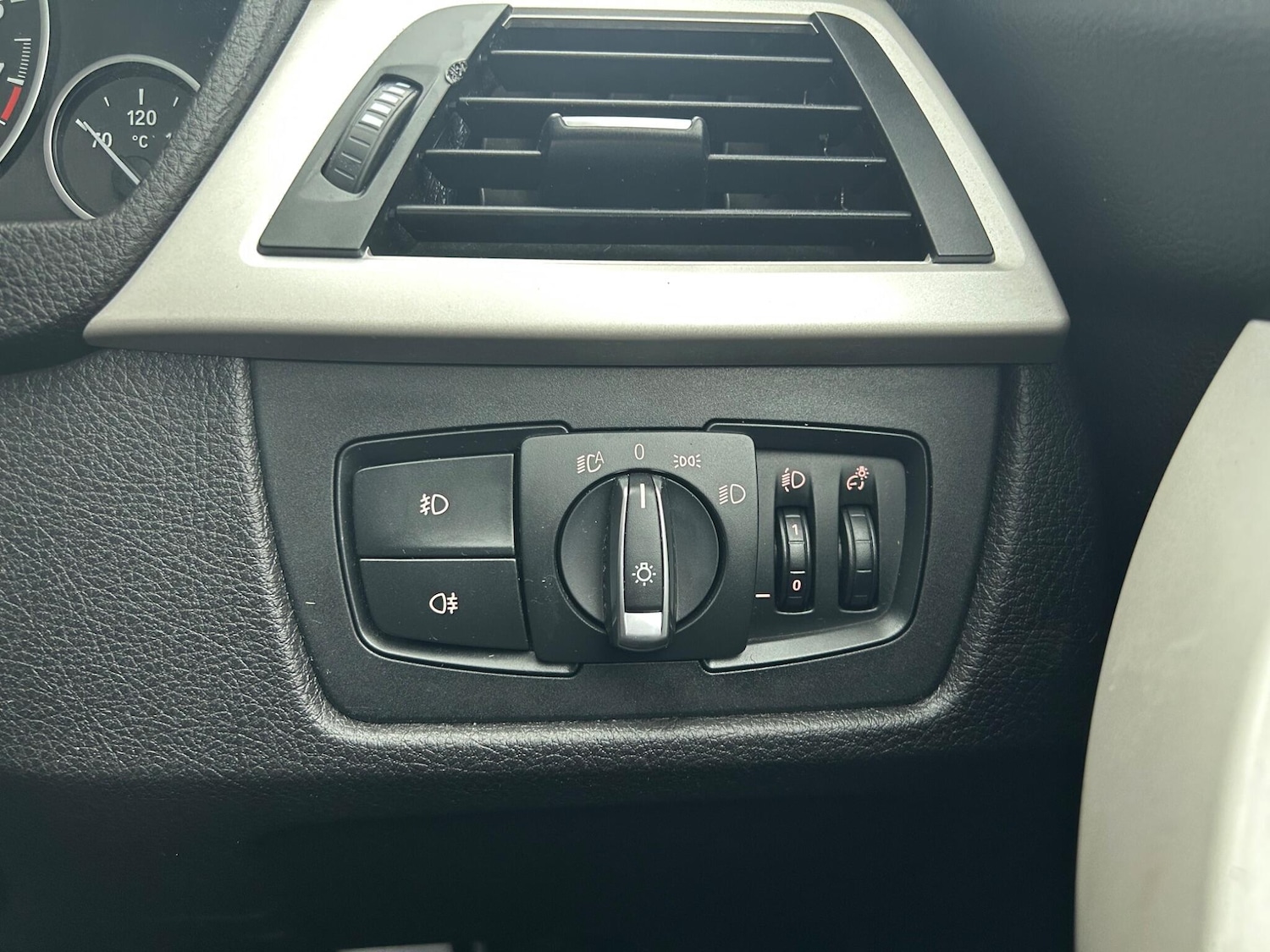 Used BMW 3 Series 2017 for sale - 77611685: Photo 26