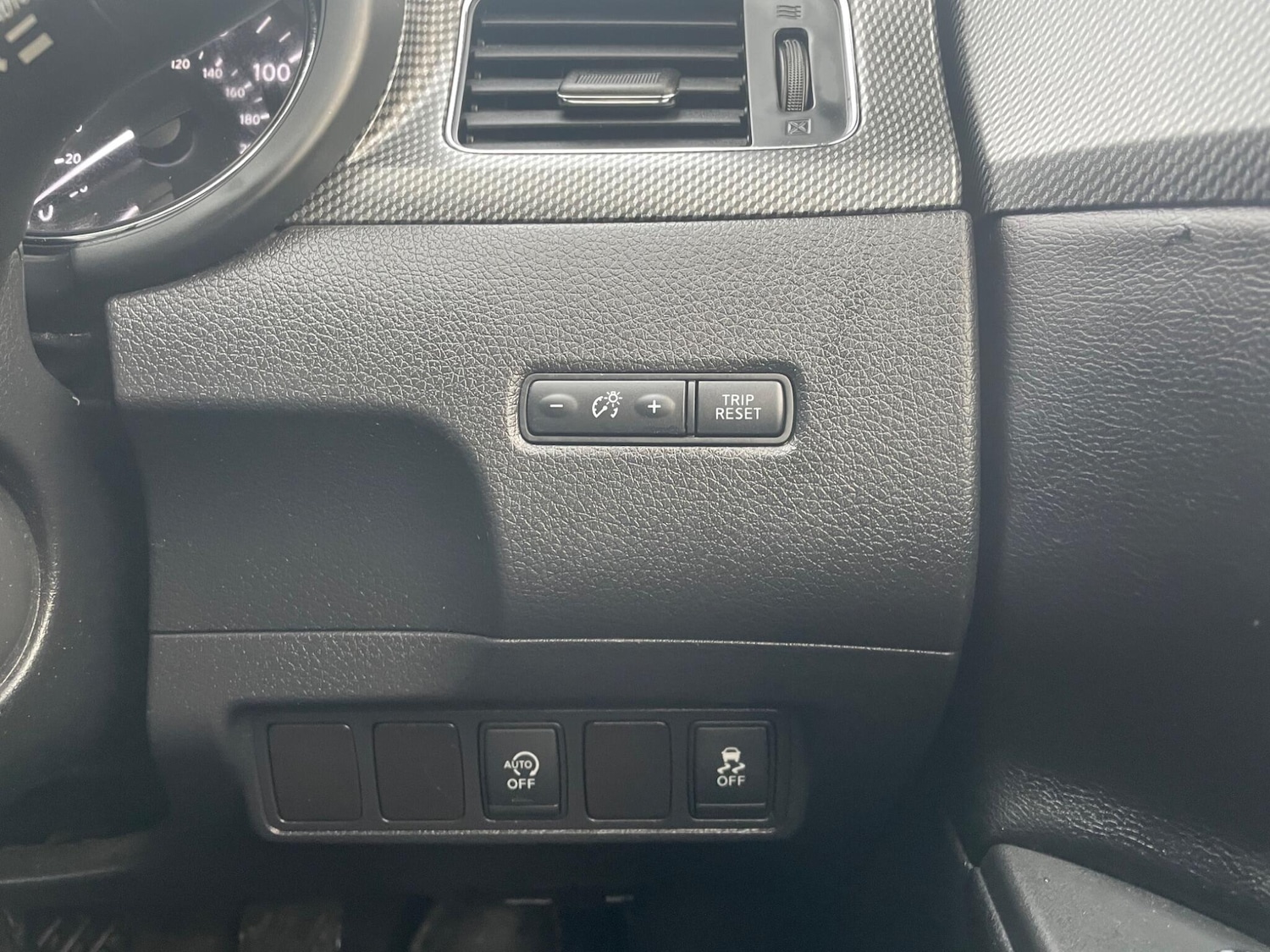 Used Nissan Pulsar for sale - 77306240: Photo 25