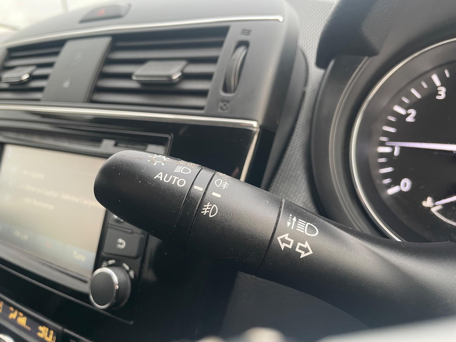 Used Nissan Pulsar for sale - 77306240: Photo 27