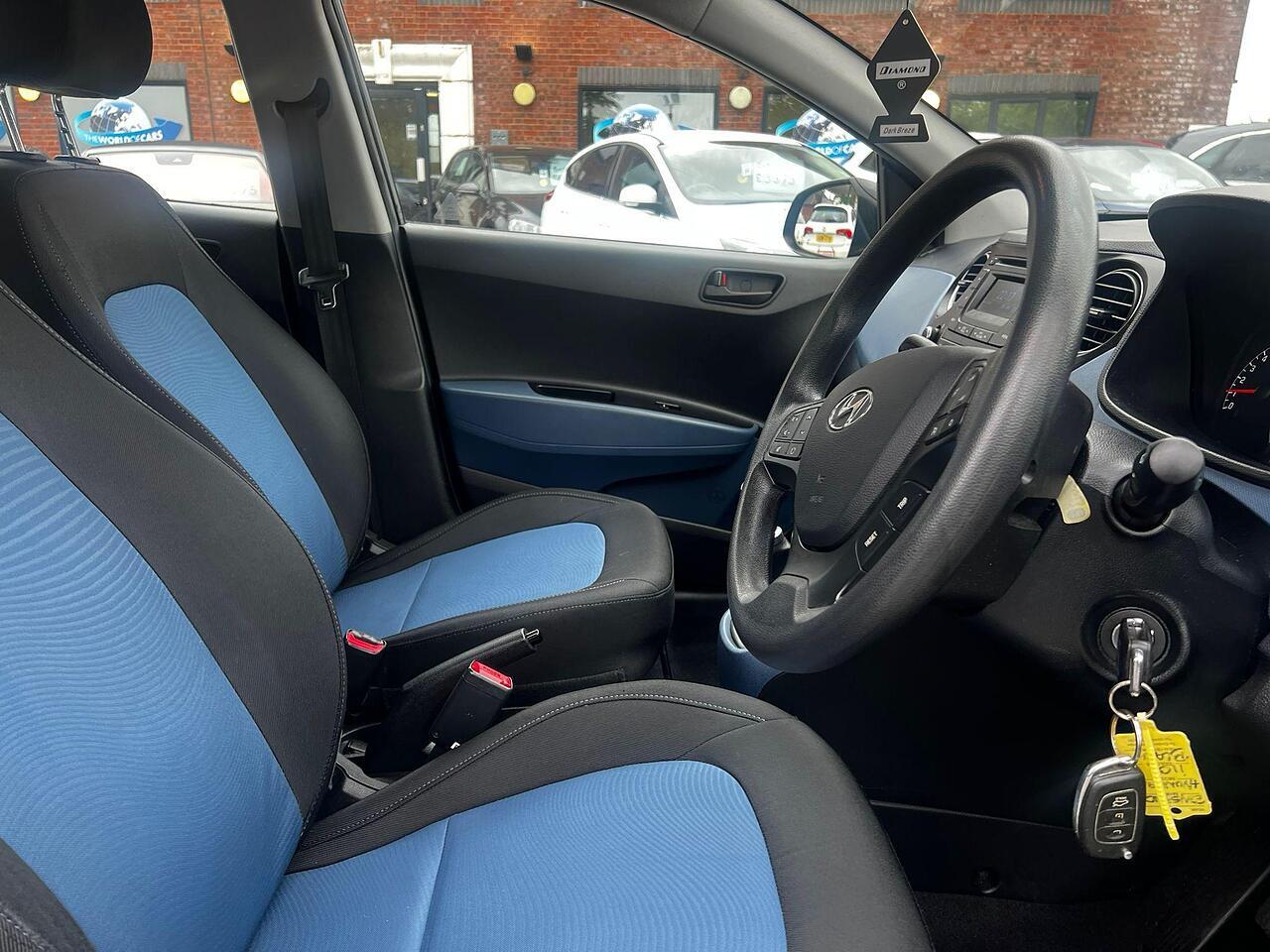 Used Hyundai i10 2016 for sale - 76689875: Photo 10