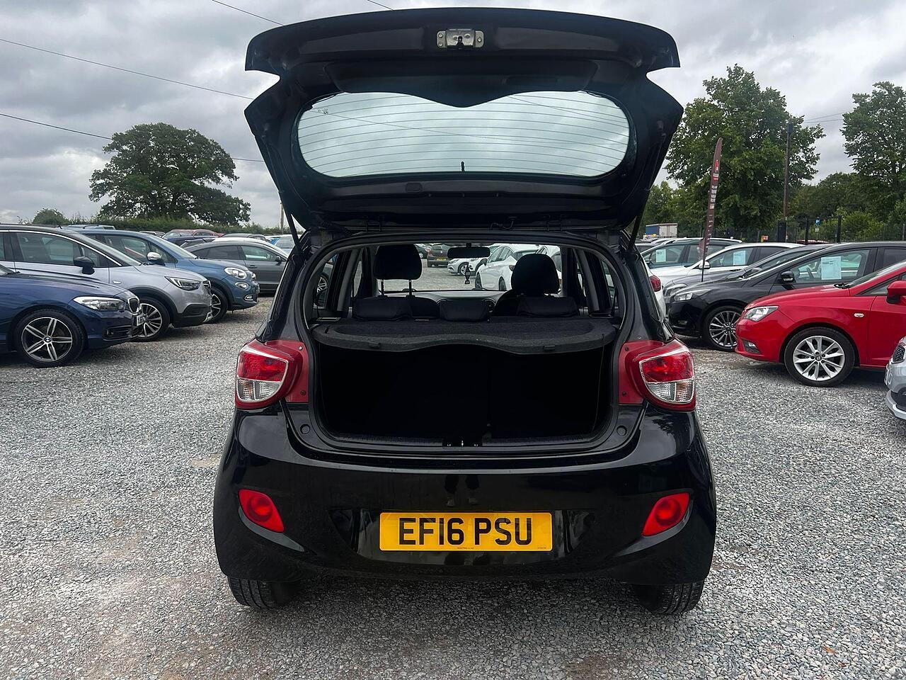 Used Hyundai i10 2016 for sale - 76689875: Photo 15