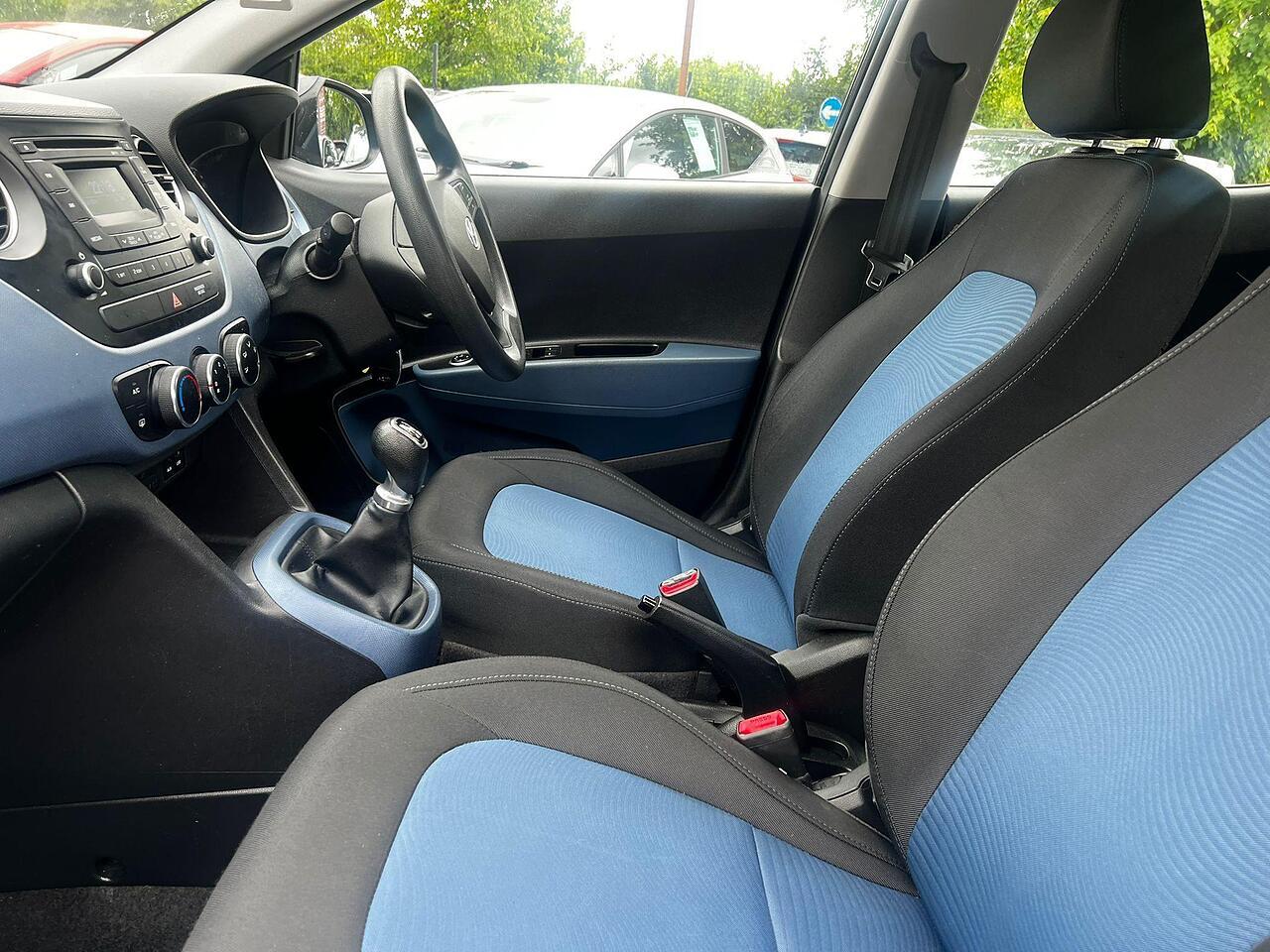 Used Hyundai i10 2016 for sale - 76689875: Photo 19