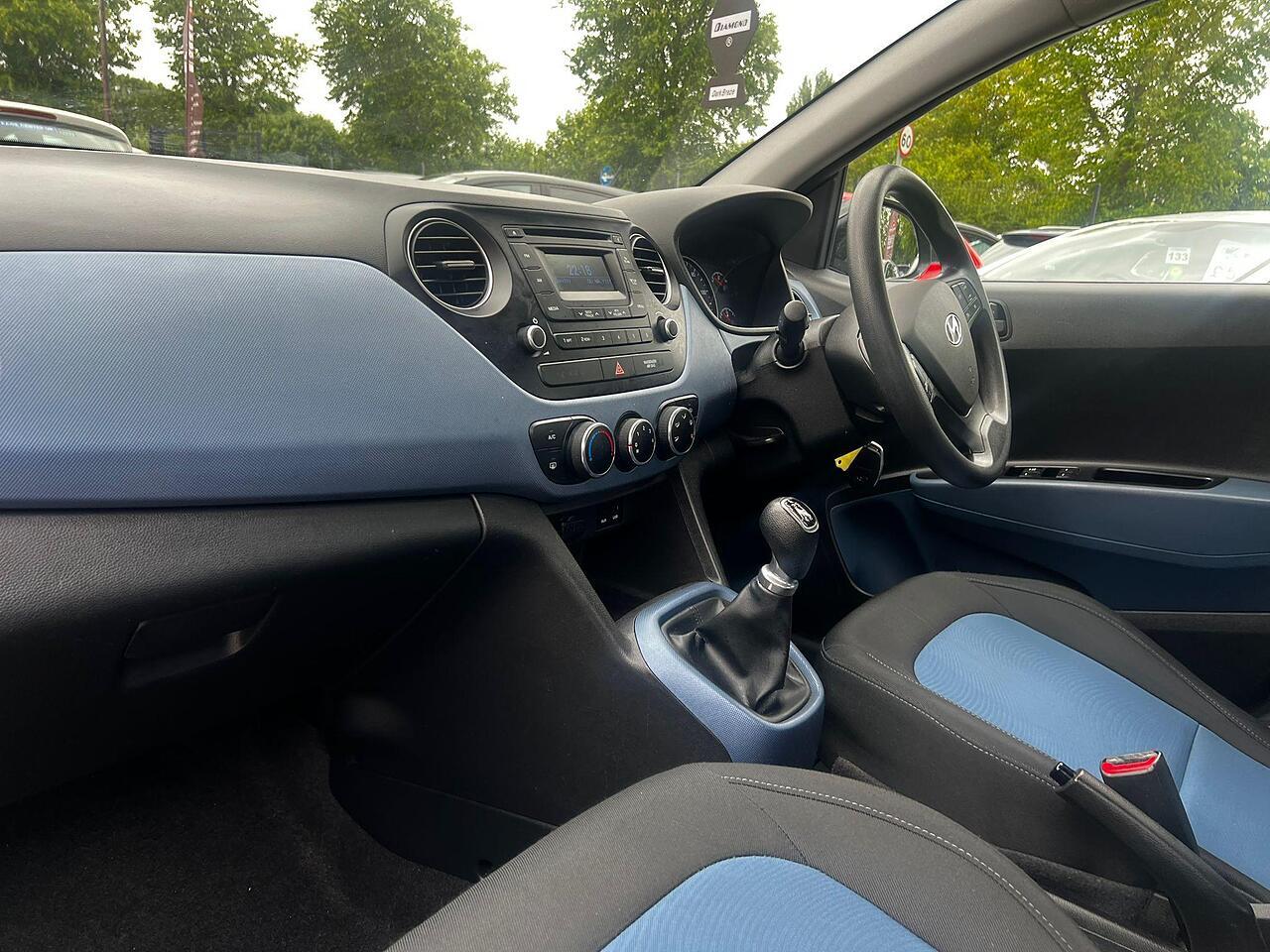 Used Hyundai i10 2016 for sale - 76689875: Photo 20