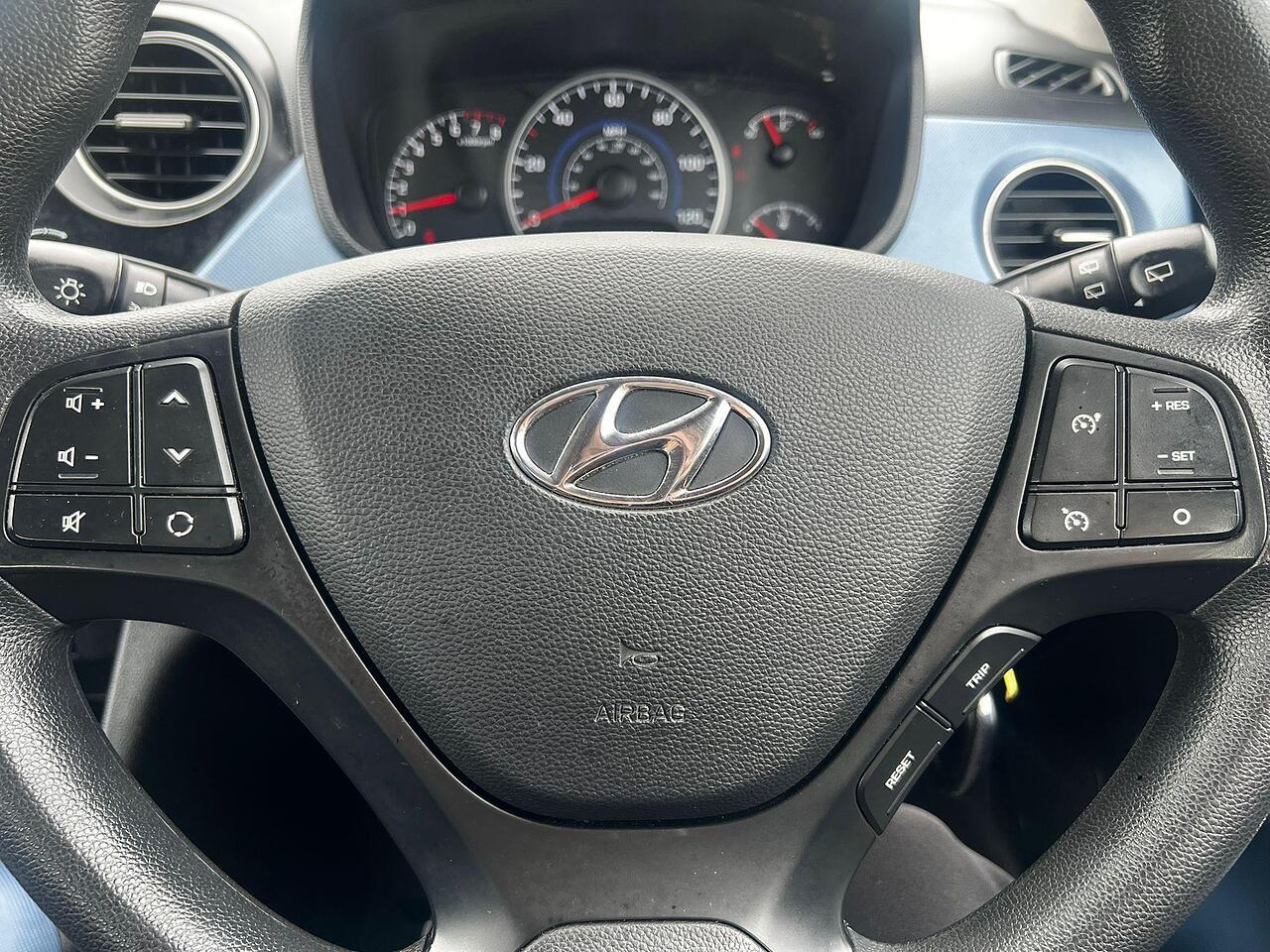 Used Hyundai i10 2016 for sale - 76689875: Photo 22