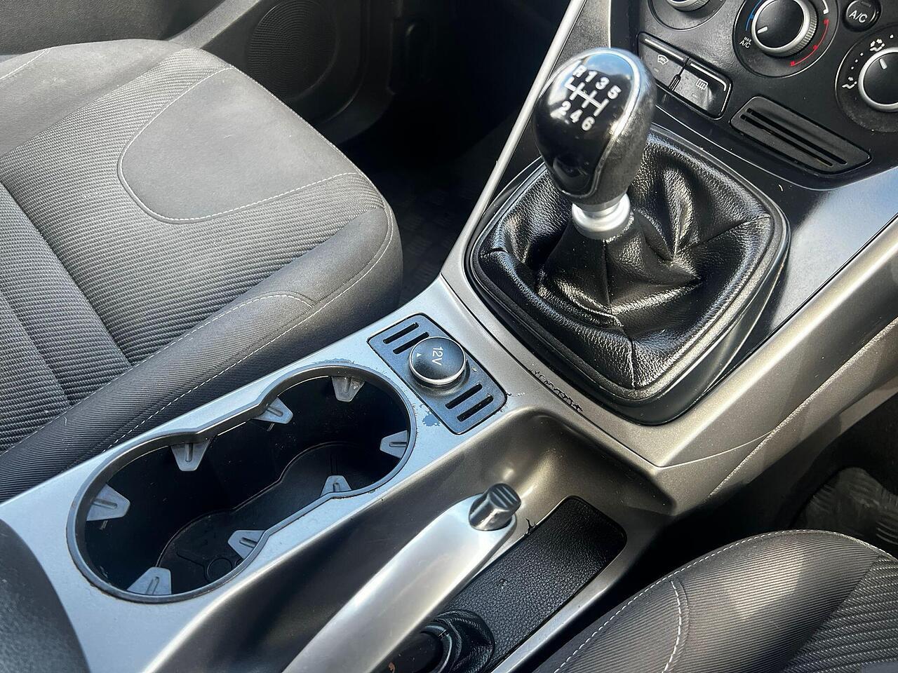 Used Ford Kuga 2014 for sale - 76486759: Photo 14