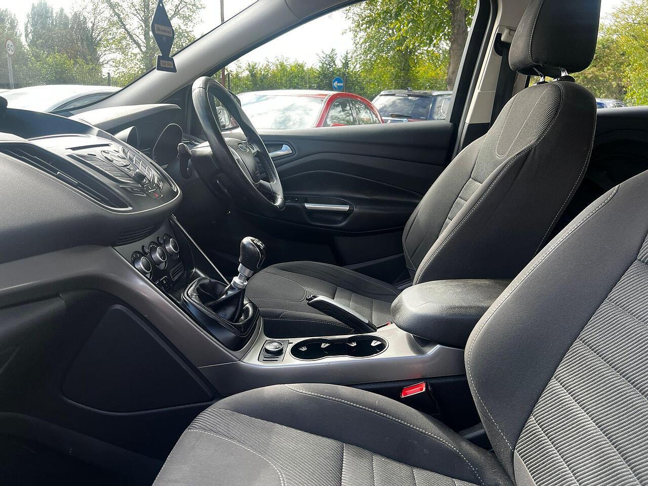 Used Ford Kuga 2014 for sale - 76486759: Photo 27