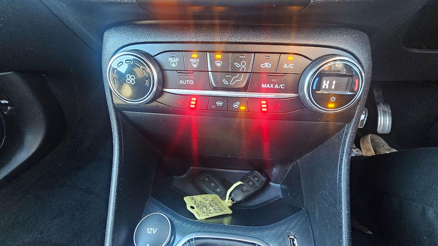 Used Ford Fiesta 2019 for sale - 76802486: Photo 24