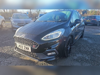 Used Ford Fiesta 2019 for sale - 76802486: Photo
