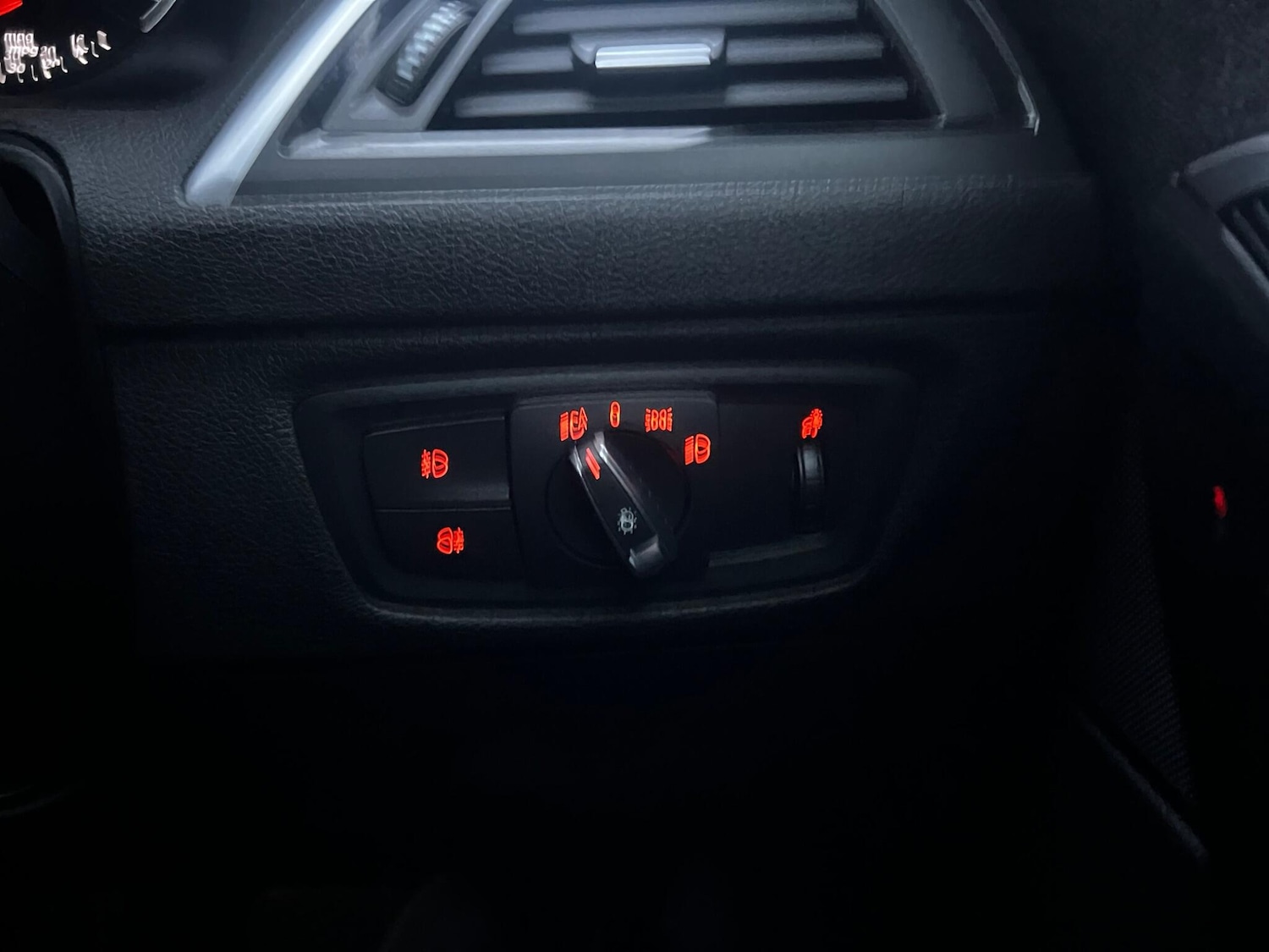 Used BMW 1 Series 2017 for sale - 76539002: Photo 34