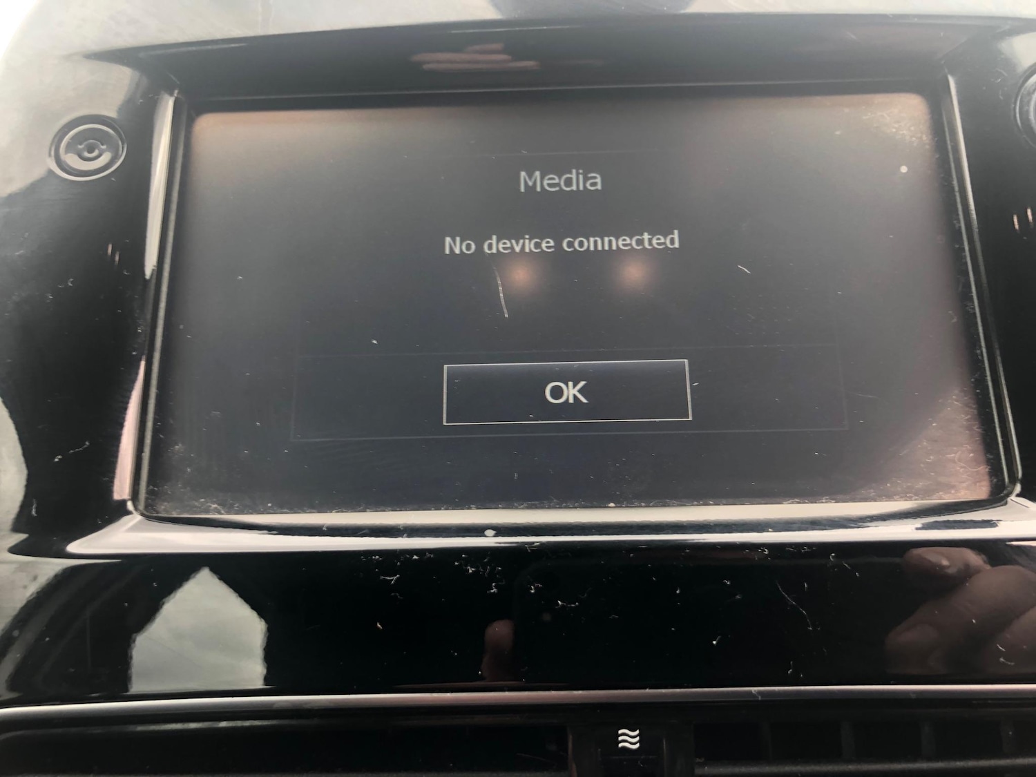 Used Renault Clio 2017 for sale - 76486724: Photo 16