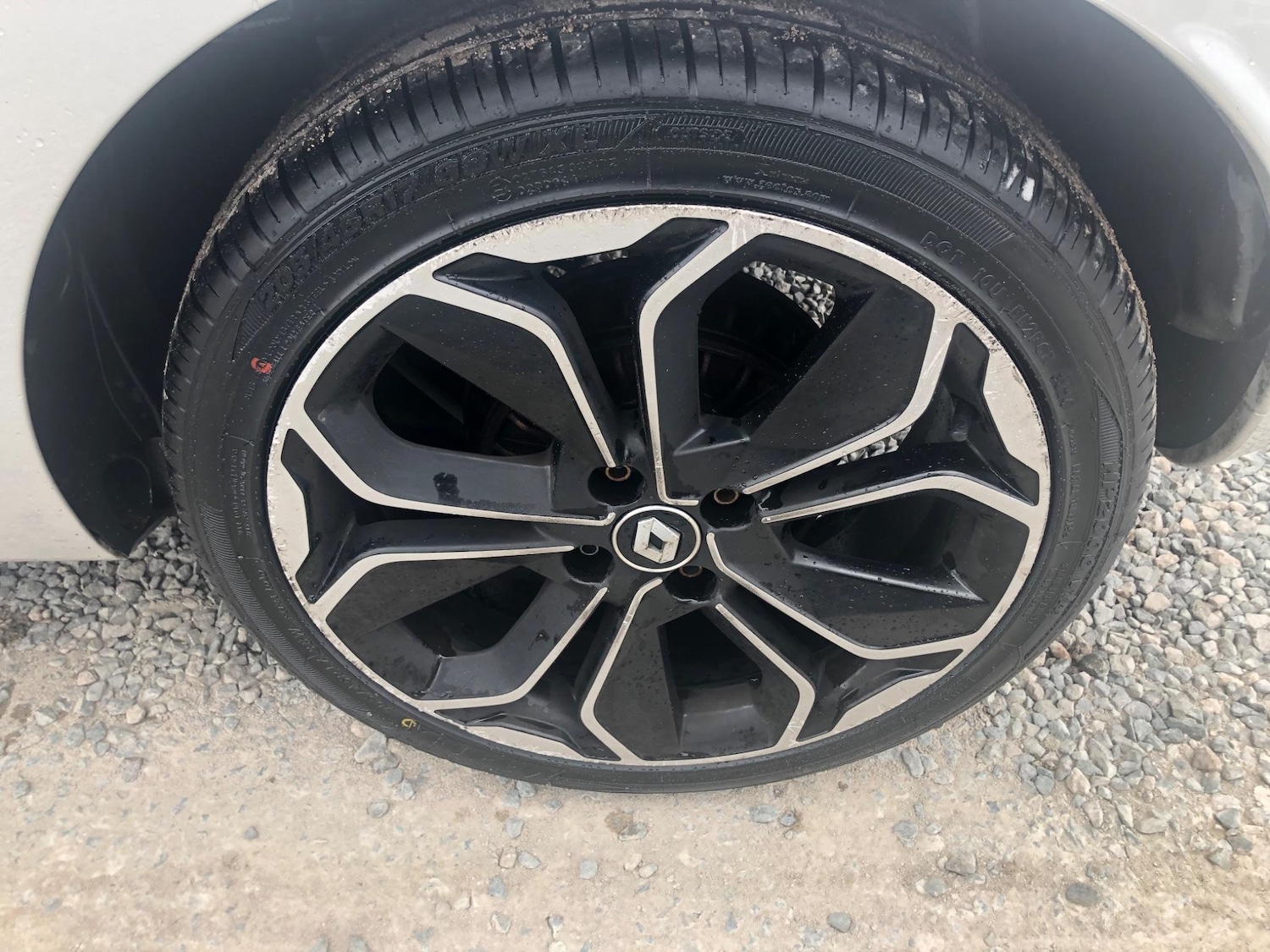 Used Renault Clio 2017 for sale - 76486724: Photo 37