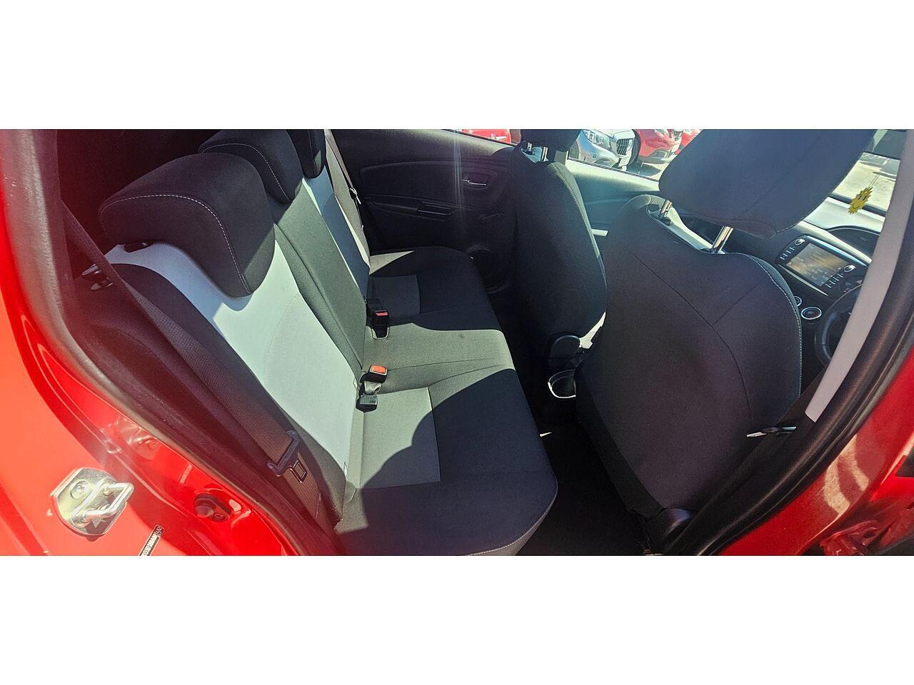 Used Toyota Yaris 2017 for sale - 76486712: Photo 17