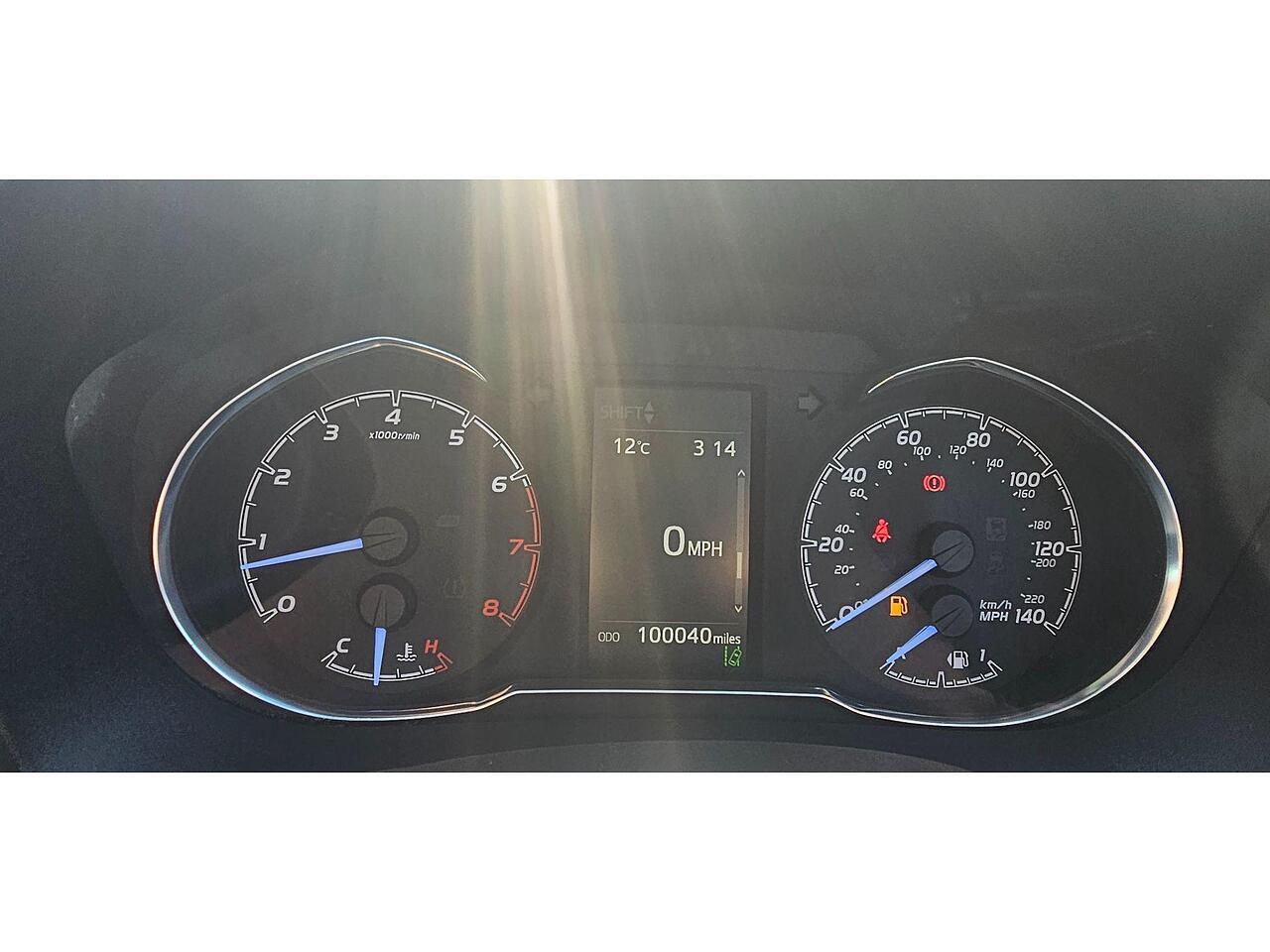 Used Toyota Yaris 2017 for sale - 76486712: Photo 35