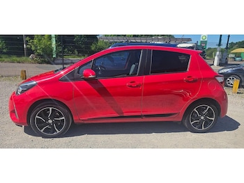 Used Toyota Yaris 2017 for sale - 76486712: Photo