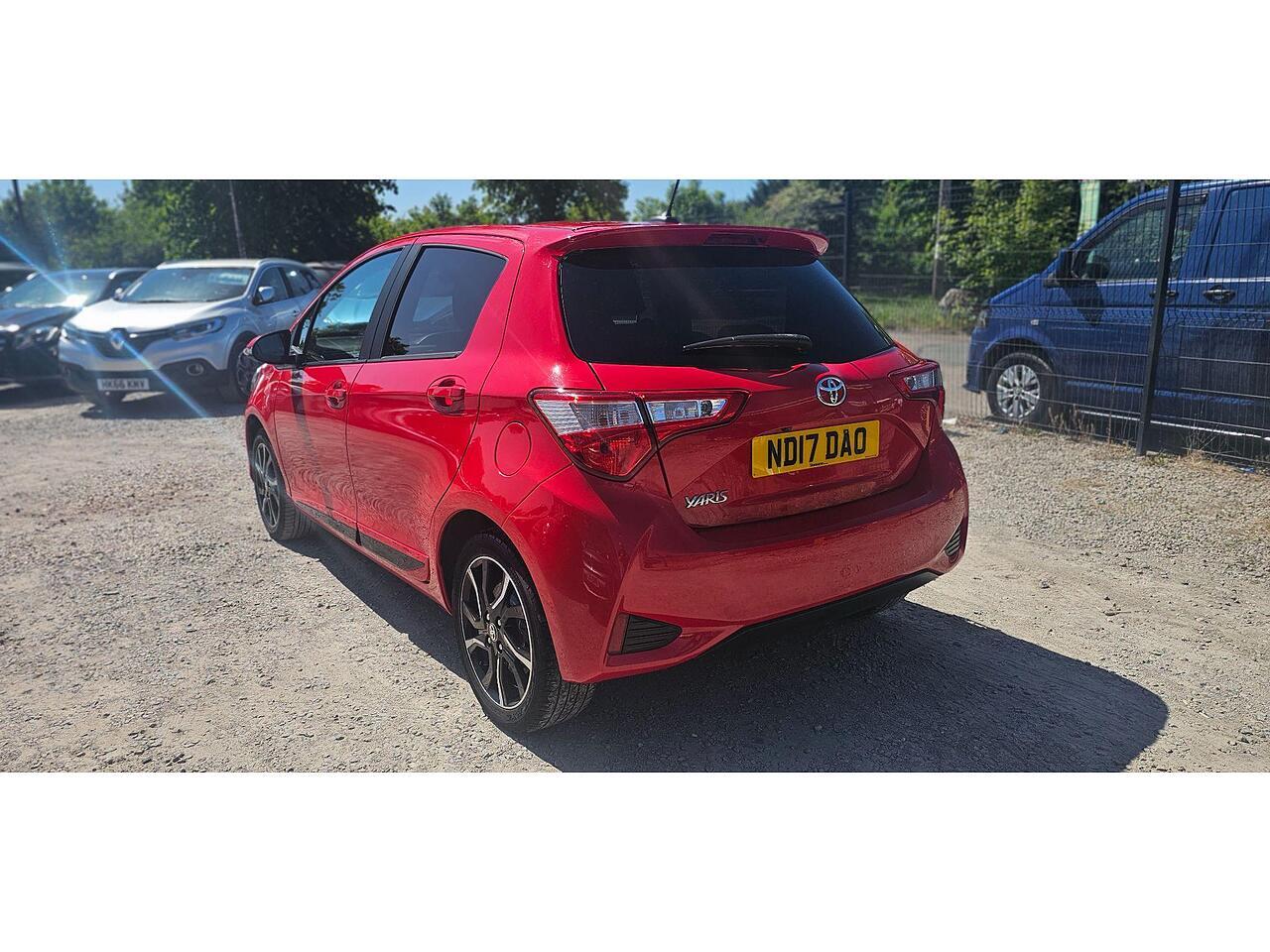 Used Toyota Yaris 2017 for sale - 76486712: Photo 5