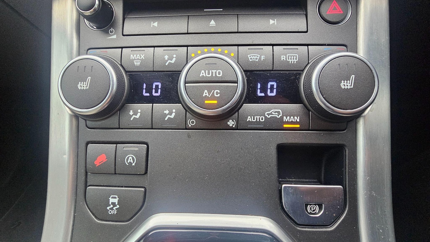 Used Land Rover Range Rover Evoque 2017 for sale - 76486725: Photo 35