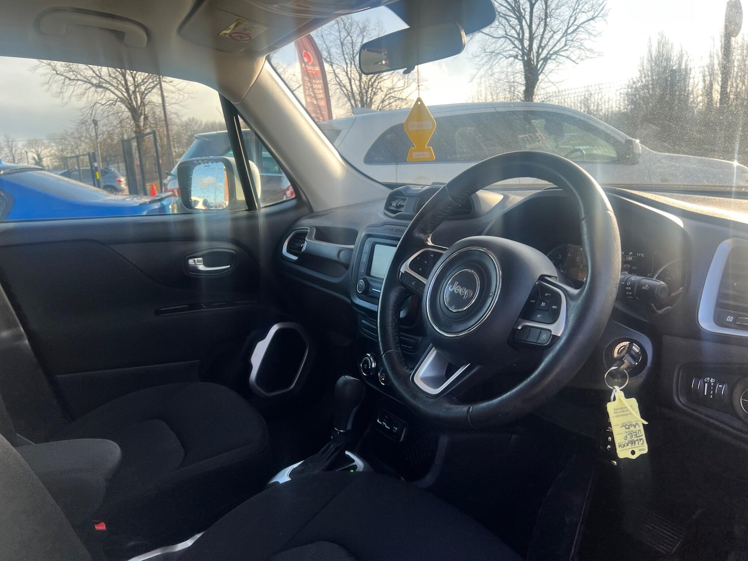 Used Jeep Renegade 2016 for sale - 77202498: Photo 11