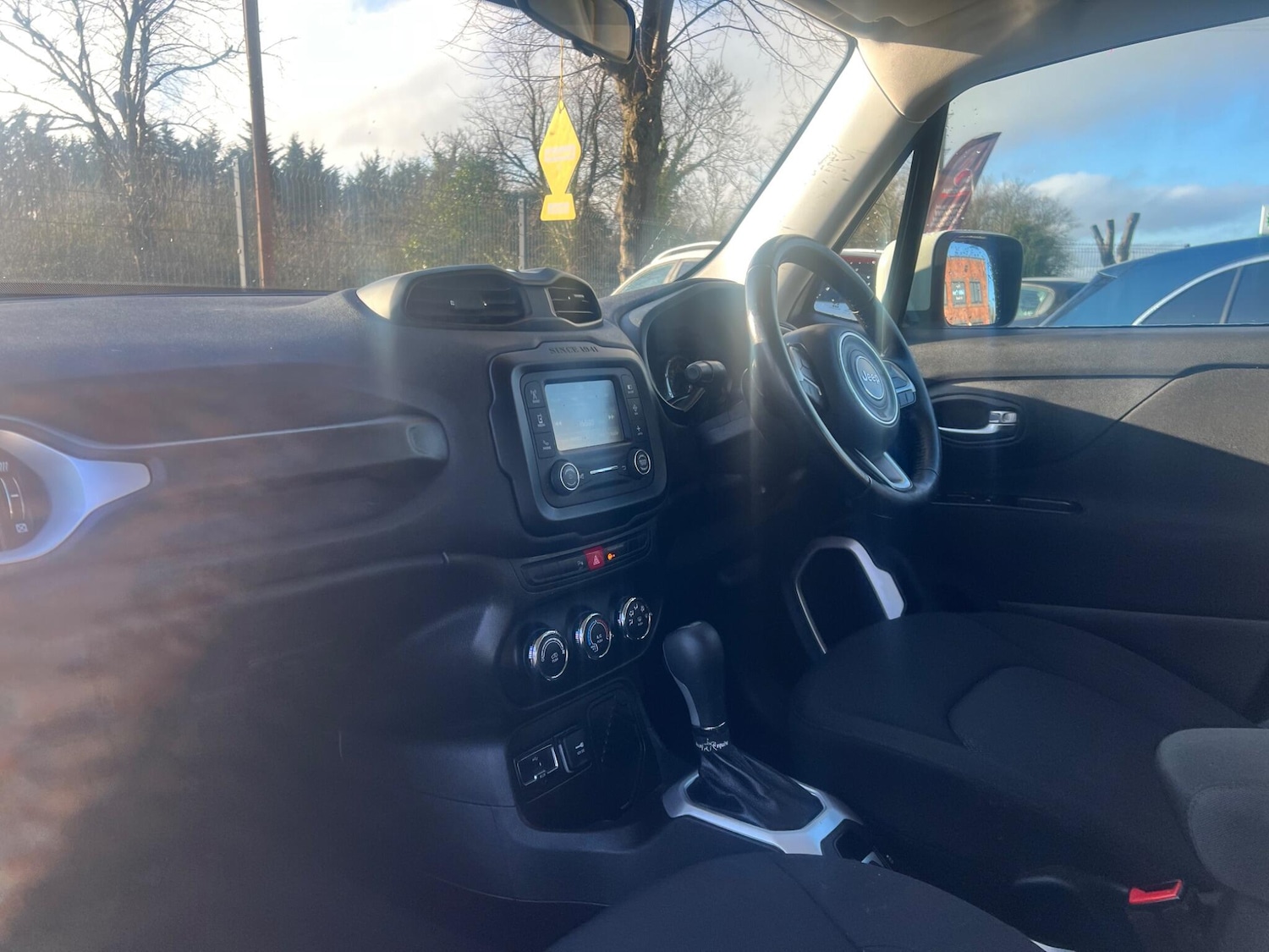 Used Jeep Renegade 2016 for sale - 77202498: Photo 13